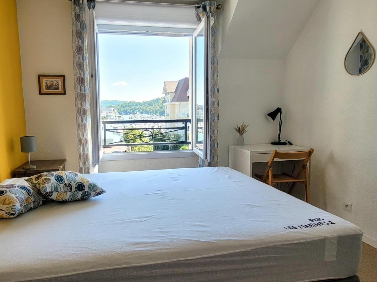 ディーブ・シュール・メールDuplex 2 Pieces Port Cabourg - 2 A 4 Personnes - Terrasse - Vue Port - Exclusif Book Ingアパートメント エクステリア 写真